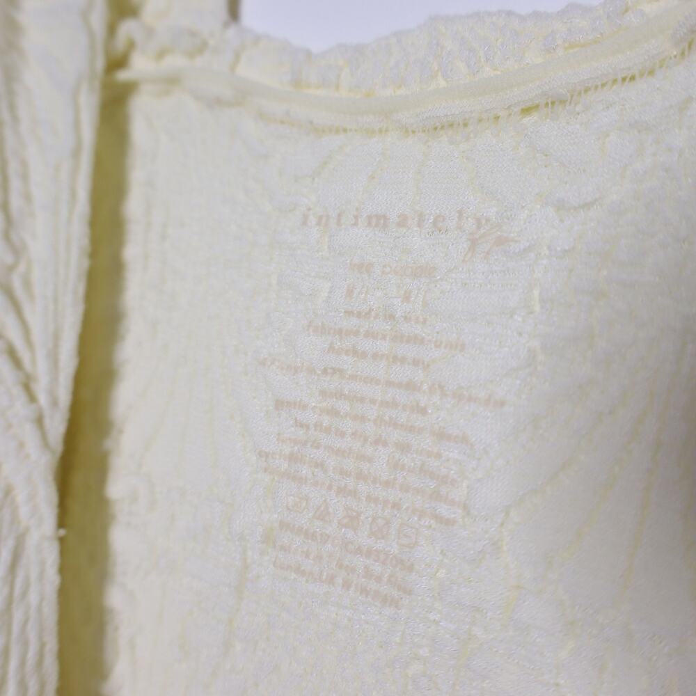INTIMATELY NEW Free People Love Letter Cami Ivory Cropped Top Women's M-L - Picture 9 of 11